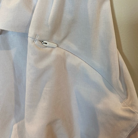 Athleta Mesh Racer Run Short  4” Inseam White Womens Size XS - Picture 6 of 8